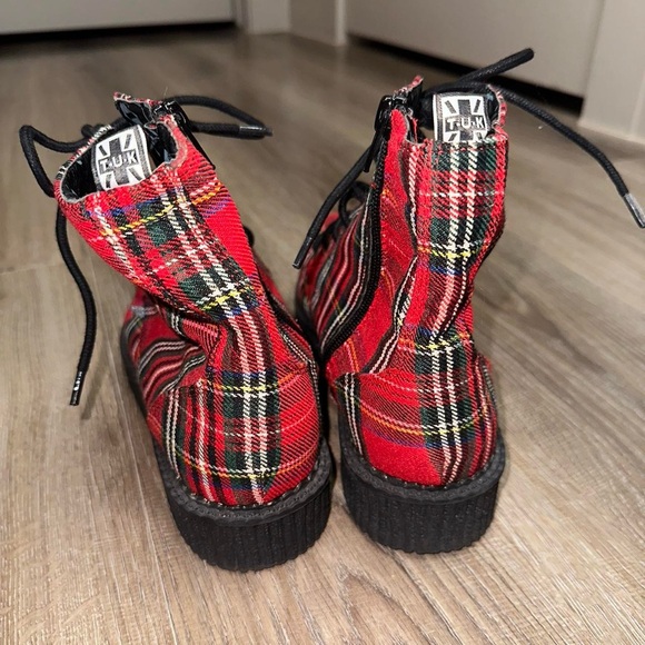 Sold - Picture 5 of 7